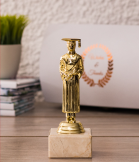 Купа за дипломиране за мъж