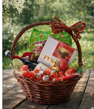 Великденска подаръчна кошница Ангели