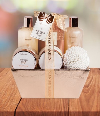 Козметичен комплект Scented Bath Bronz с портокал и кедрово дърво