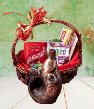 Подаръчна кошница Риба с бяло вино