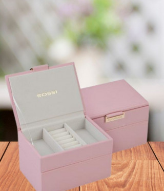 Кутия за бижута цвят пудра - ROSSI