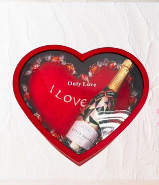 Романтичен подарък за жена I Love You