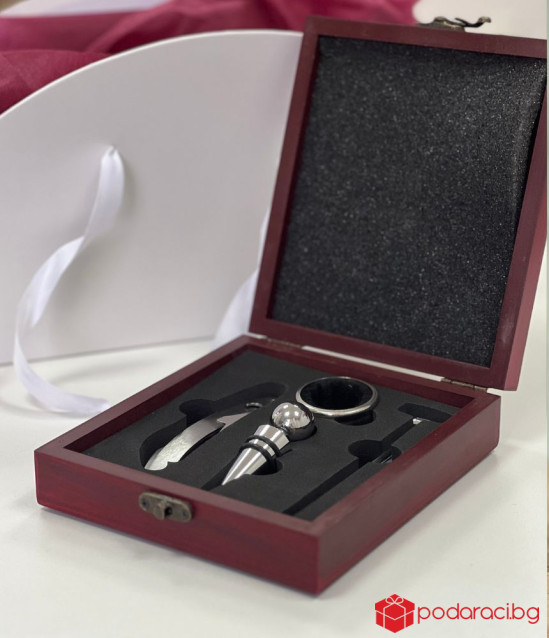 Подаръчна щайга Свети Мина