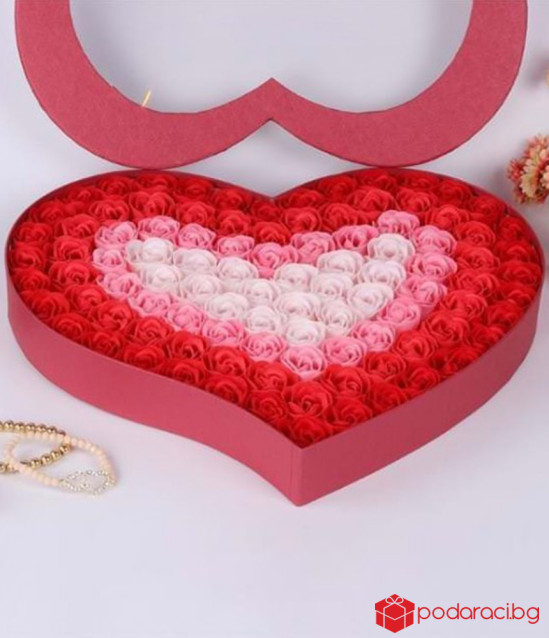 Сърце от рози