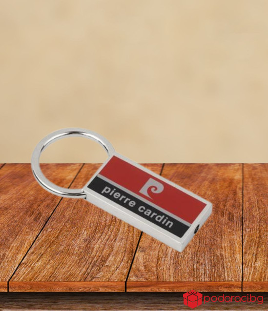 Стилен подаръчен сет PIERRE CARDIN - калъф за документи, ключодържател и химикал