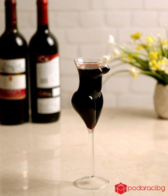 Чаша за вино женско тяло