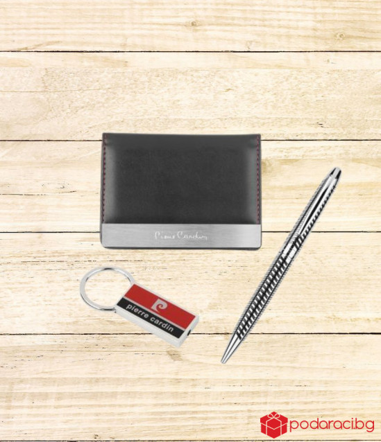 Стилен подаръчен сет PIERRE CARDIN - калъф за документи, ключодържател и химикал
