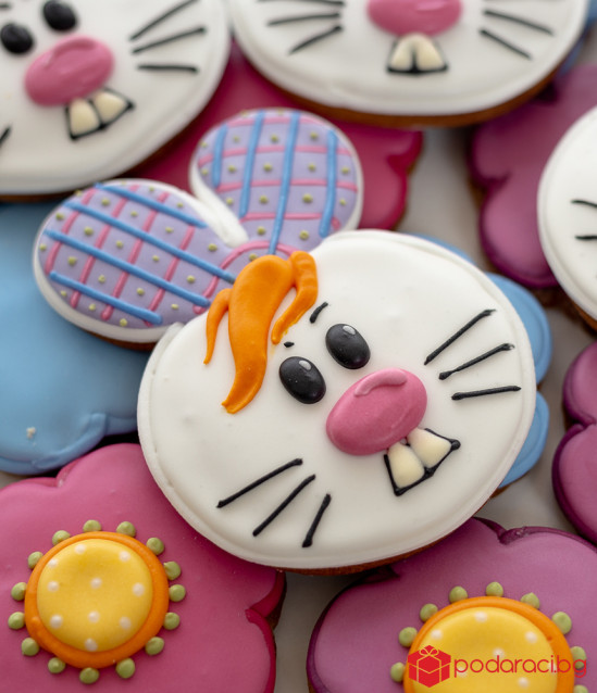 Меденка Заешко лице