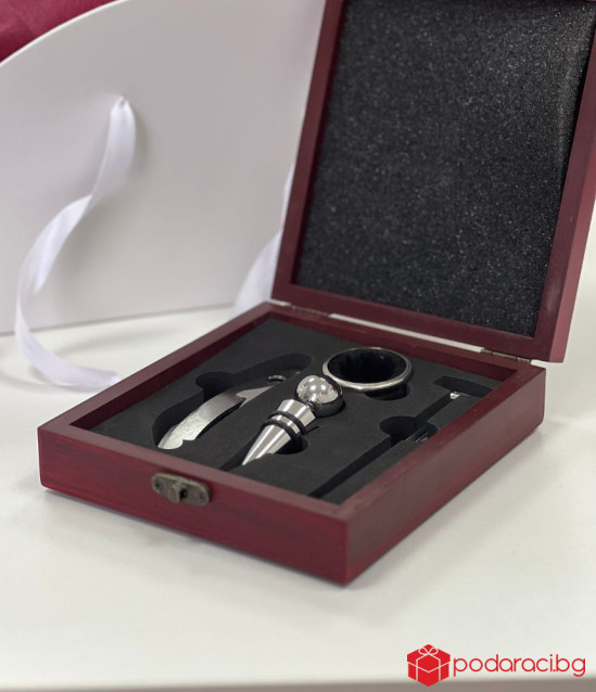 Подаръчен комплект Животът е като виното според зодията