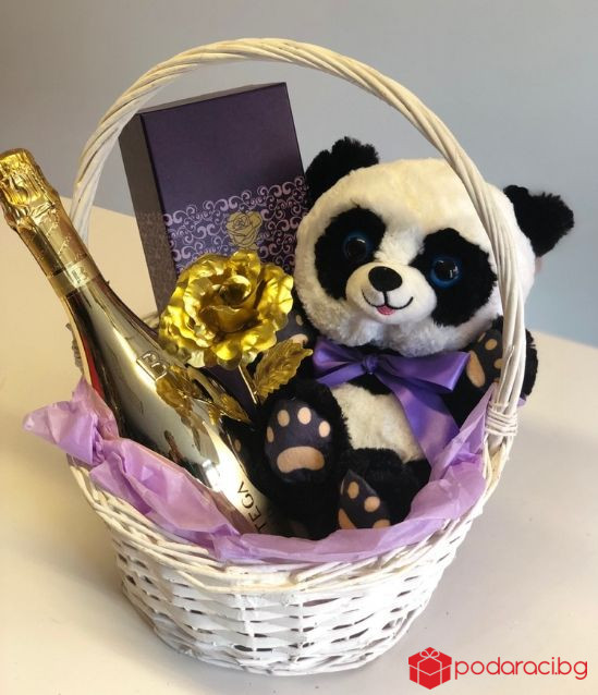 Подаръчна кошница Панда