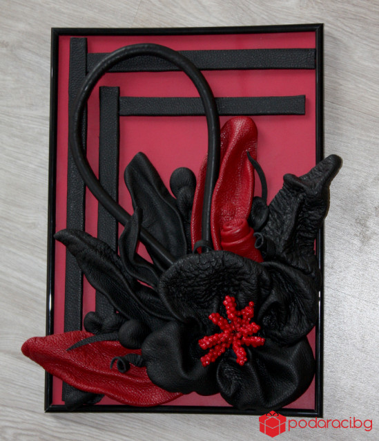 Картина от естествена кожа 41х30