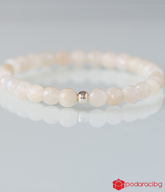 Дамска гривна Хармония - лунен камък