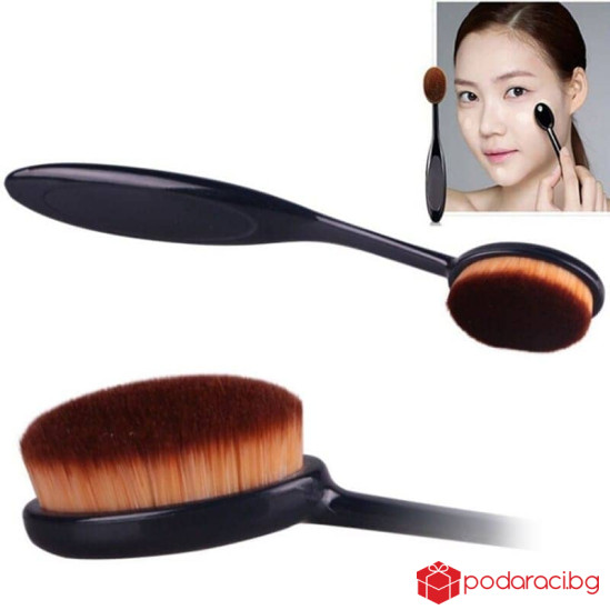 Овална четка за грим Pro Oval