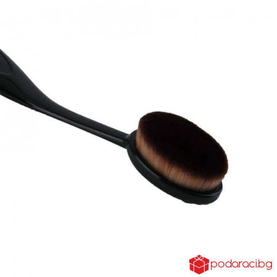 Овална четка за грим Pro Oval