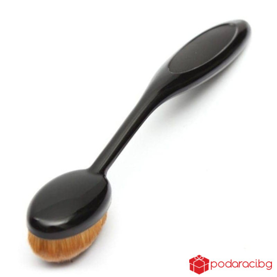 Овална четка за грим Pro Oval