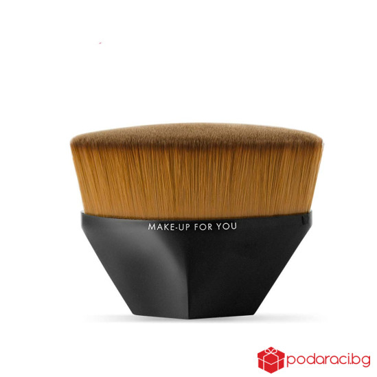 Четка за грим