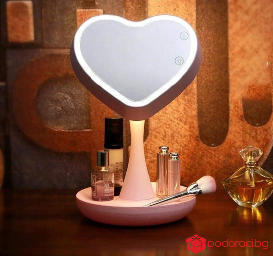Настолно лед огледало за гримиране сърце