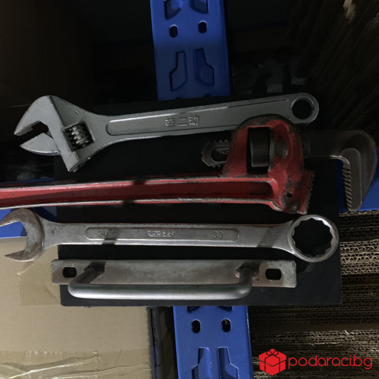 Гъвкава магнитна подложка за инструменти