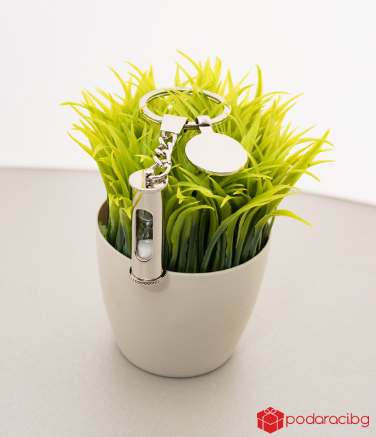 Metal keychain Hourglass with engraved text