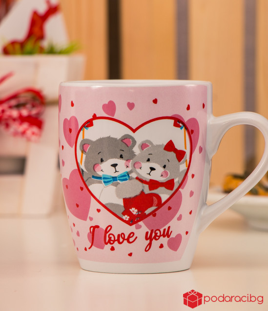 Порцеланова чаша с влюбени мечета