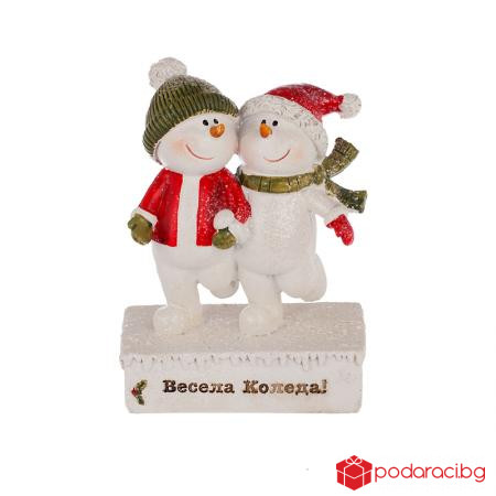 Снежни човечета с надпис - Весела Коледа!