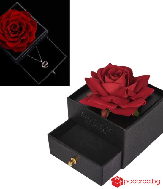 Елегантна кутия за бижута с текстилна роза под PVC купол