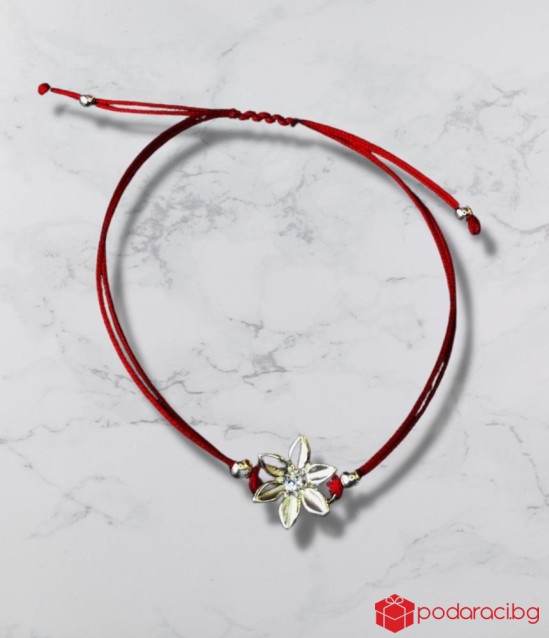 Гривна със сребърно цвете