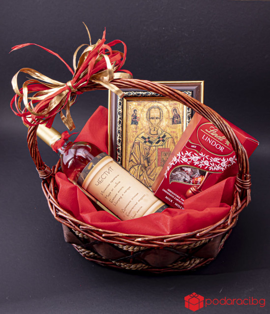Персонализирана кошница Свети Николай Чудотворец