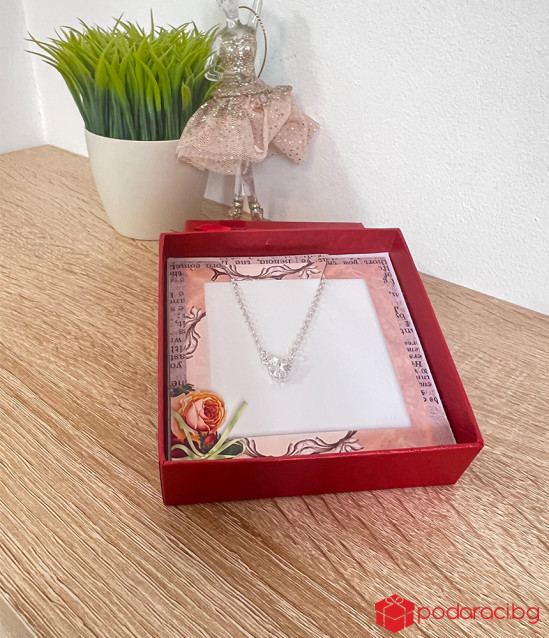 Сребърно колие Обичам те