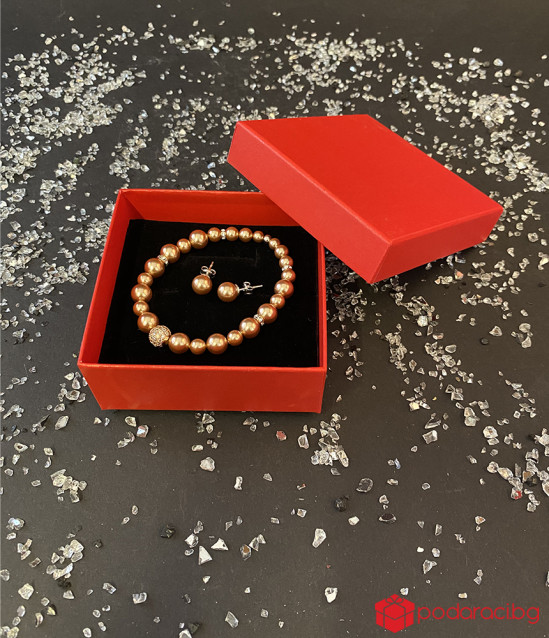 Комплект с обици и гривна