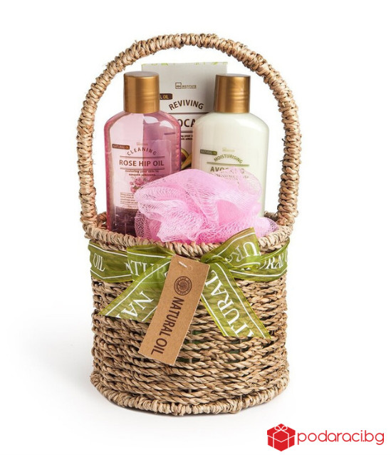 Подаръчен комплект Natural Oil 5 части с розова шипка и авокадо