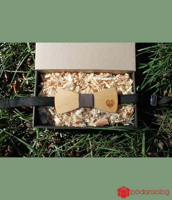 Папийонка със сърце