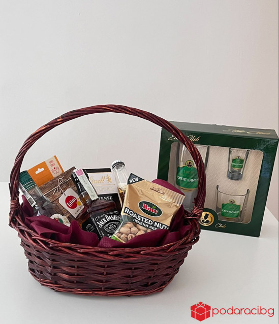 Подаръчна кошница за мъж