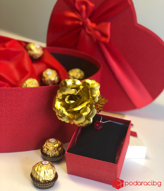 Подарък за жена - комплект Червено сърце