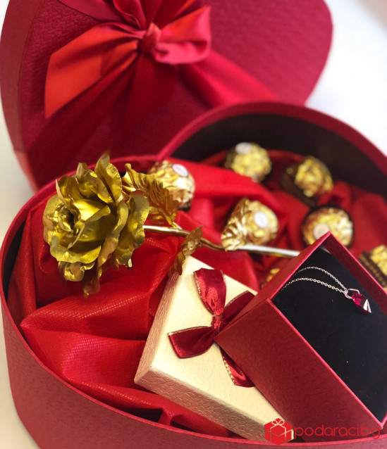 Подарък за жена - комплект Червено сърце