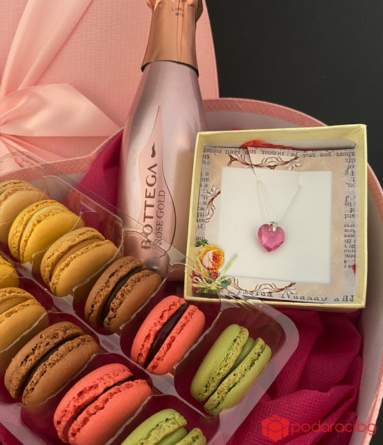 Подарък за жена - комплект Розово сърце