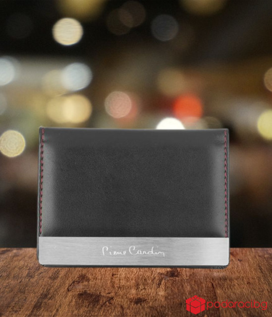 Стилен подаръчен сет PIERRE CARDIN - калъф за документи, ключодържател и химикал