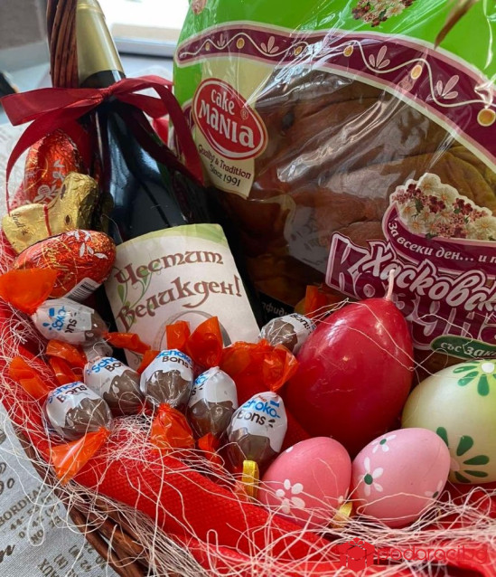 Великденска кошница Честит празник