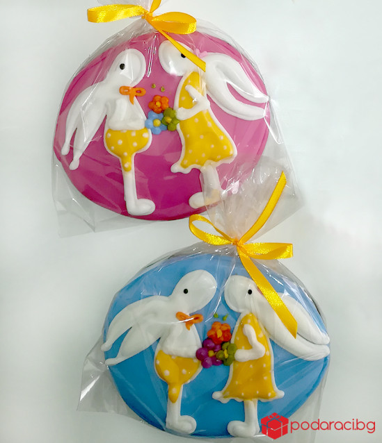 Меденка с две зайчета