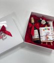 Коледен подаръчен комплект с настолен календар