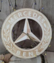 Стенен часовник Mercedes