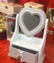 Кутия за бижута с огледало сърце, дърво, 28x19 см