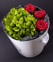 Just for you вечни червени рози и хортензия