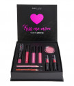 Magic Studio комплект гримове за устни в розов куфар Kiss Me More