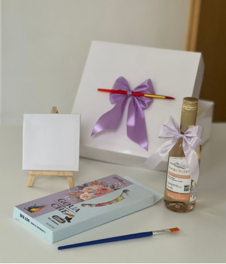 Подаръчен комплект Любов, рисуване и вино