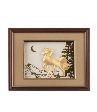 Златна репродукция еднорог