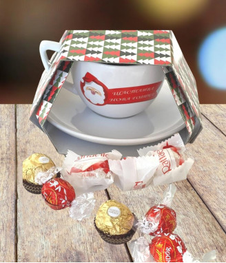Коледна чаша с бонбони