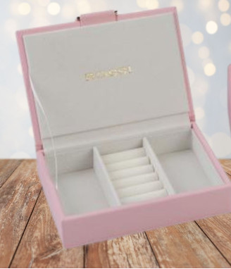 Кутия за бижута цвят пудра  - ROSSI 12.5 * 18 * 4.5