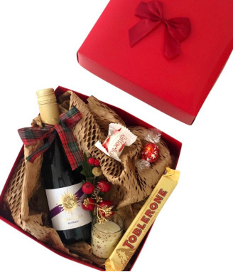 Подаръчна кутия с изненади