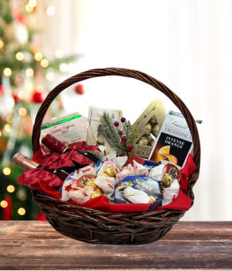 Подаръчна кошница Коледна приказка